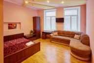 Lviv Vacation Apartment Rentals, #102fLviv : Chambre studio, 1 SdB, couchages 4